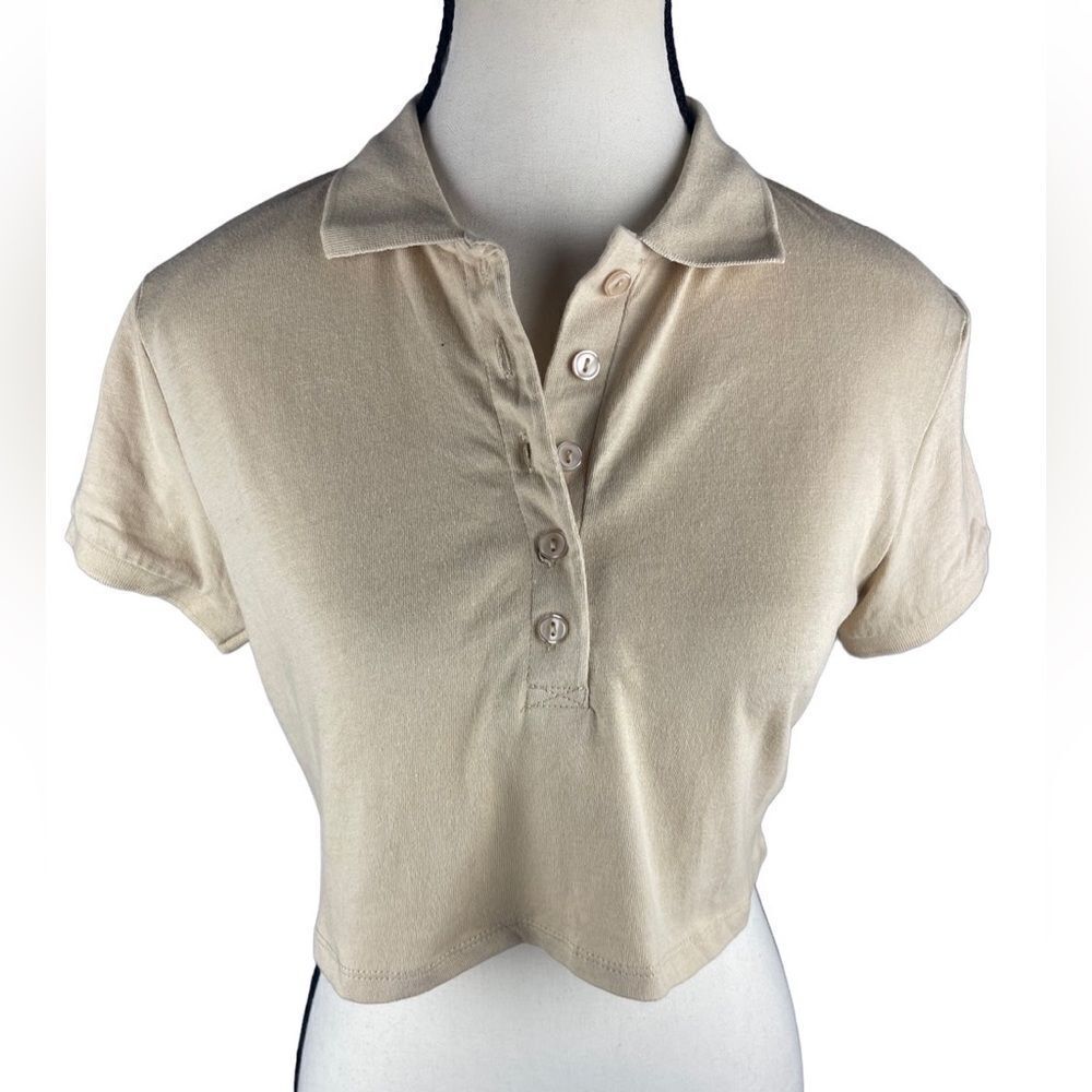 Heart & Hips Women’s‎ Cropped Short Sleeve Cotton Blend Button Up Shirt Size : M